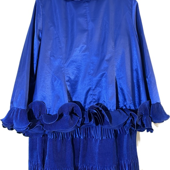 Women’s NUBIANO New York 3 pc Ruffled Satin Suit Size 20W (Very good condition) - Picture 2 of 10